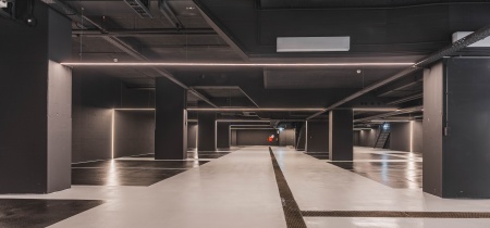 Parking garage
