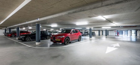 Parking garage