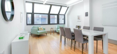 Foto 12 di 100 Clifton Street ad Londra