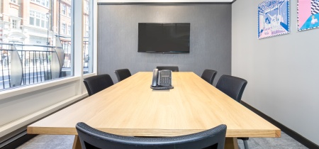Meeting room 