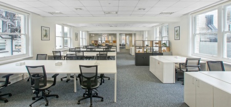 Foto 15 di 19-21 Great Portland Street ad Londra