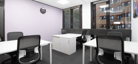 Foto 3 di 239 High Street Kensington ad Londra