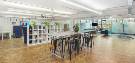 Foto 4 van 48-50 Scrutton Street in Londen