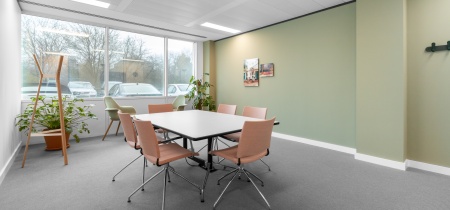 Foto 5 di 71-75 Uxbridge Road ad Londra