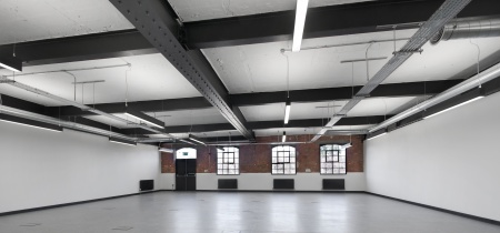 Foto 5 di 1-3 Brixton Road ad Londra