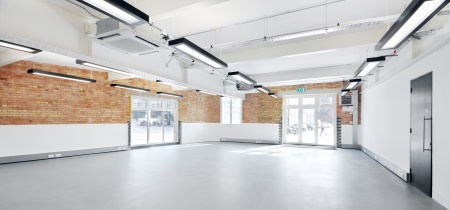 Foto 8 di 1-3 Brixton Road ad Londra