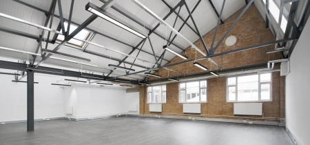 Foto 3 van 111 Power Road in Londen