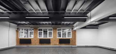 Foto 4 van 111 Power Road in Londen