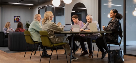 Foto 2 di 12 Marshgate Lane ad Londra