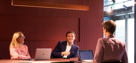 Foto 9 di 12 Marshgate Lane ad Londra