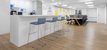 Foto 2 di 132 Lewisham High Street ad Londra