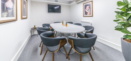 Foto 11 di 14-17 Red Lion Square ad Londra