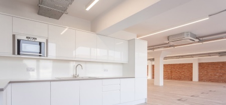 Foto 8 van 14 Bonhill street in Londen