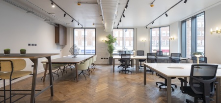 Foto 2 di 197 Kensington High Street ad Londra