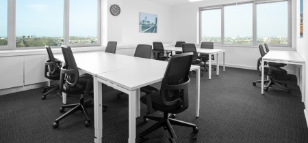 Foto 9 di 26-28 Hammersmith Grove  ad Londra