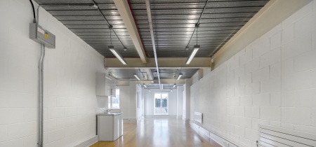 Foto 2 van 4-6 Morie Street in Londen