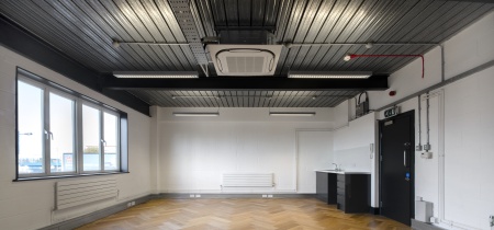 Foto 4 van 4-6 Morie Street in Londen