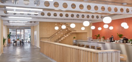 Foto 5 di 6 Orsman Road ad Londra