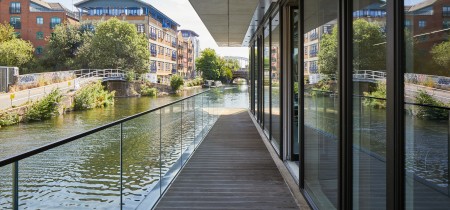 Foto 7 di 6 Orsman Road ad Londra