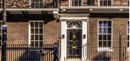 Foto 4 di 8-10 Hill Street ad Londra