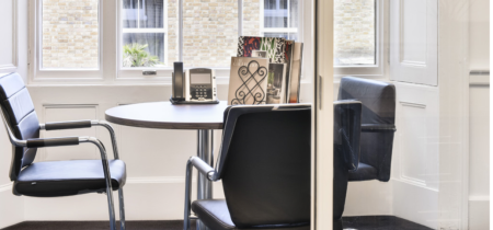 Foto 6 di 8-10 Hill Street ad Londra