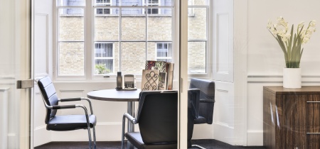 Foto 9 di 8-10 Hill Street ad Londra