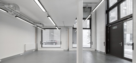 Foto 3 di 8-12 Creekside ad Londra