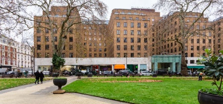 Photo 1 de Berkeley Square à Londres