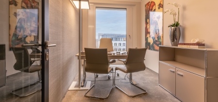 Private small office rudolfplatz