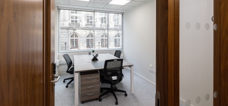 Foto 12 di 22 St James Square ad Londra