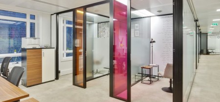 Phone booths 11 Cours Valmy