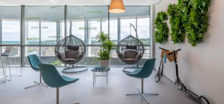 Foto 3 der 212 Parvis Colonel Arnaud Beltrame in Versailles