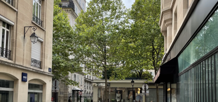 Street view 2 Square Trudaine