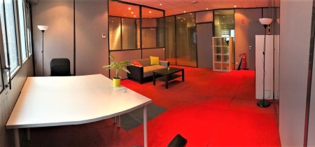 Foto 1 de la 130 Avenue de l'Industrie en Rillieux-la-Pape