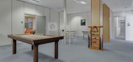 Foto 15 van 130 Avenue de l'Industrie in Rillieux-la-Pape