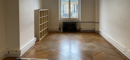 Photo 2 of 42 Rue du faubourg poissonnière in Paris