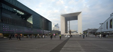 Photo 1 de 12 Place de la Défense à Courbevoie