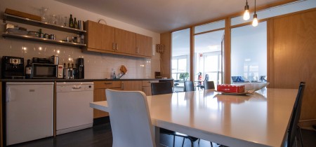 dining table in kitchen Nieuwe Herengracht