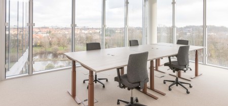 office space with view da vincilaan