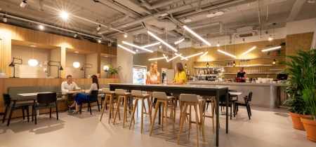 Communal lunch area Gaston Crommenlaan 8