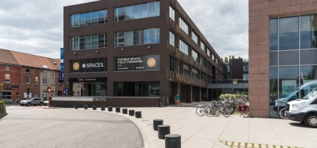 Building Gaston Crommenlaan 8