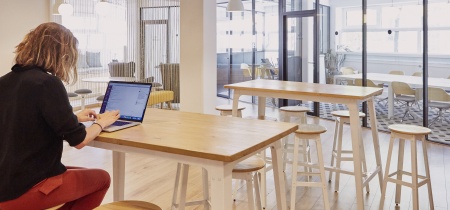 Several workplaces 1 impasse Reille