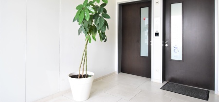 Entrance Oberwallstraße 23-24