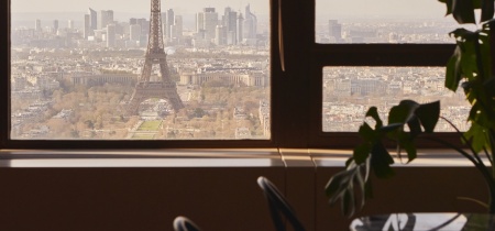 View on Eiffel Tower 33 avenue du Maine