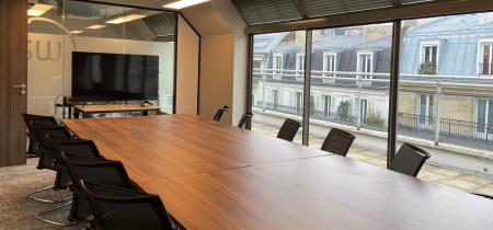 Meeting room with view 14 rue Delambre