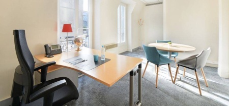 executive office 52 Boulevard Sébastopol