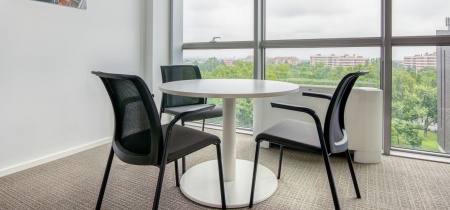 small meeting room Via Alessandro Volta 16