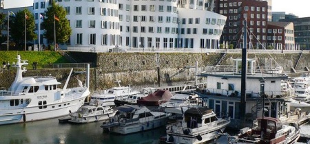 Photo 2 of Neuer Zollhof 3 in Düsseldorf