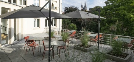 Terrace with sunshields