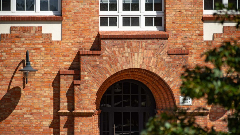 Exterior office
